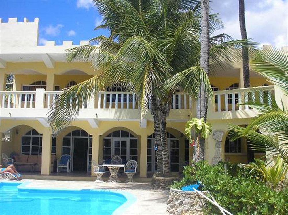 Hotel El Viejo Pirata Boca de Yuma Exterior photo